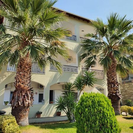 Hotel Pefko Neos Marmaras Extérieur photo