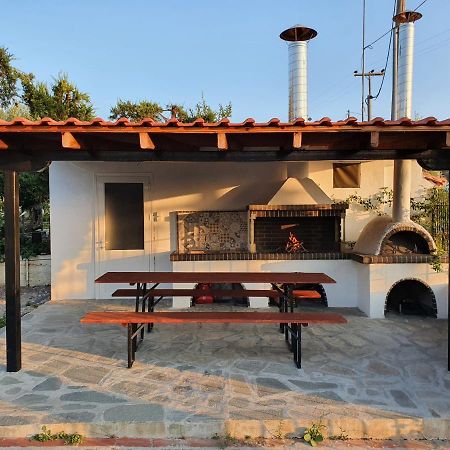 Hotel Pefko Neos Marmaras Extérieur photo