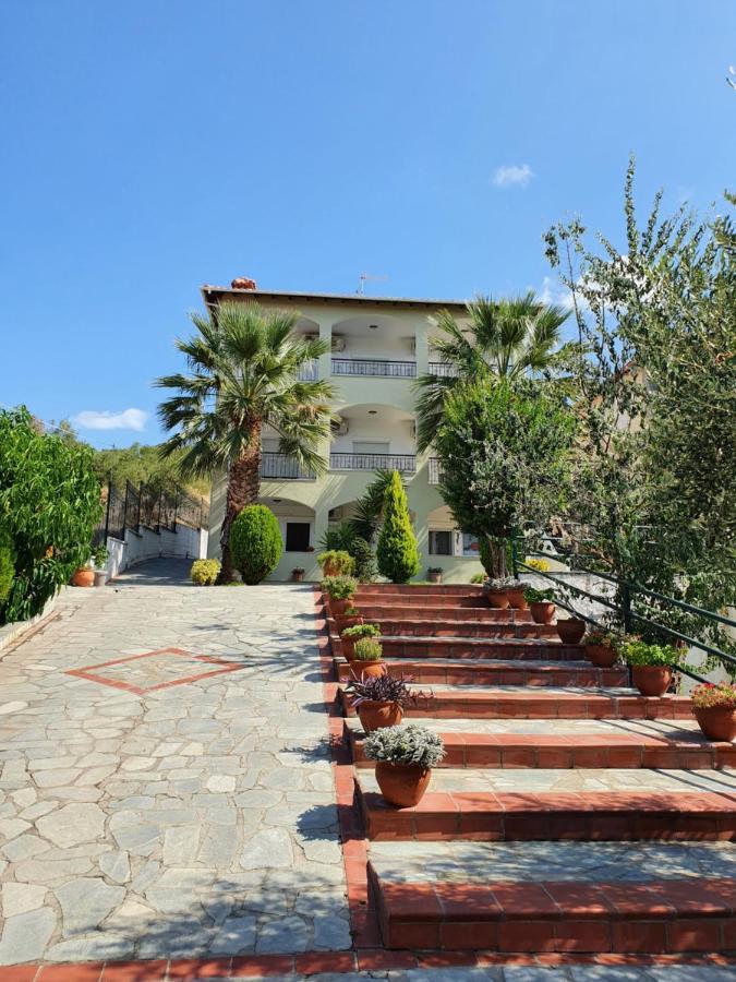 Hotel Pefko Neos Marmaras Extérieur photo